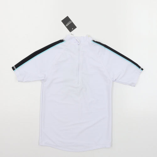 George Boys White   Basic T-Shirt Size 6-7 Years  - Surf top