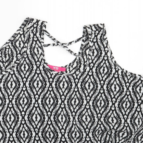 YD Girls Black Argyle/Diamond  Basic Blouse Size 11-12 Years