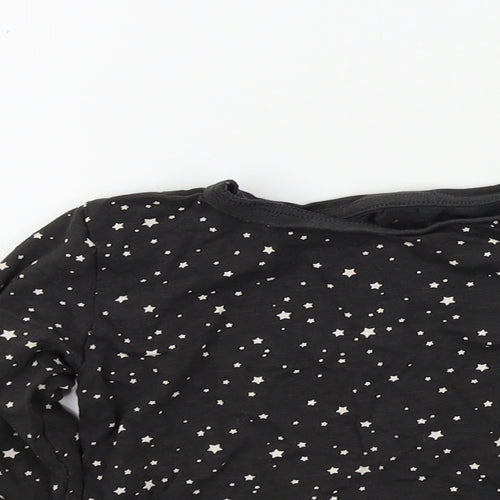 Preworn Girls Black Geometric  Basic T-Shirt Size 2-3 Years