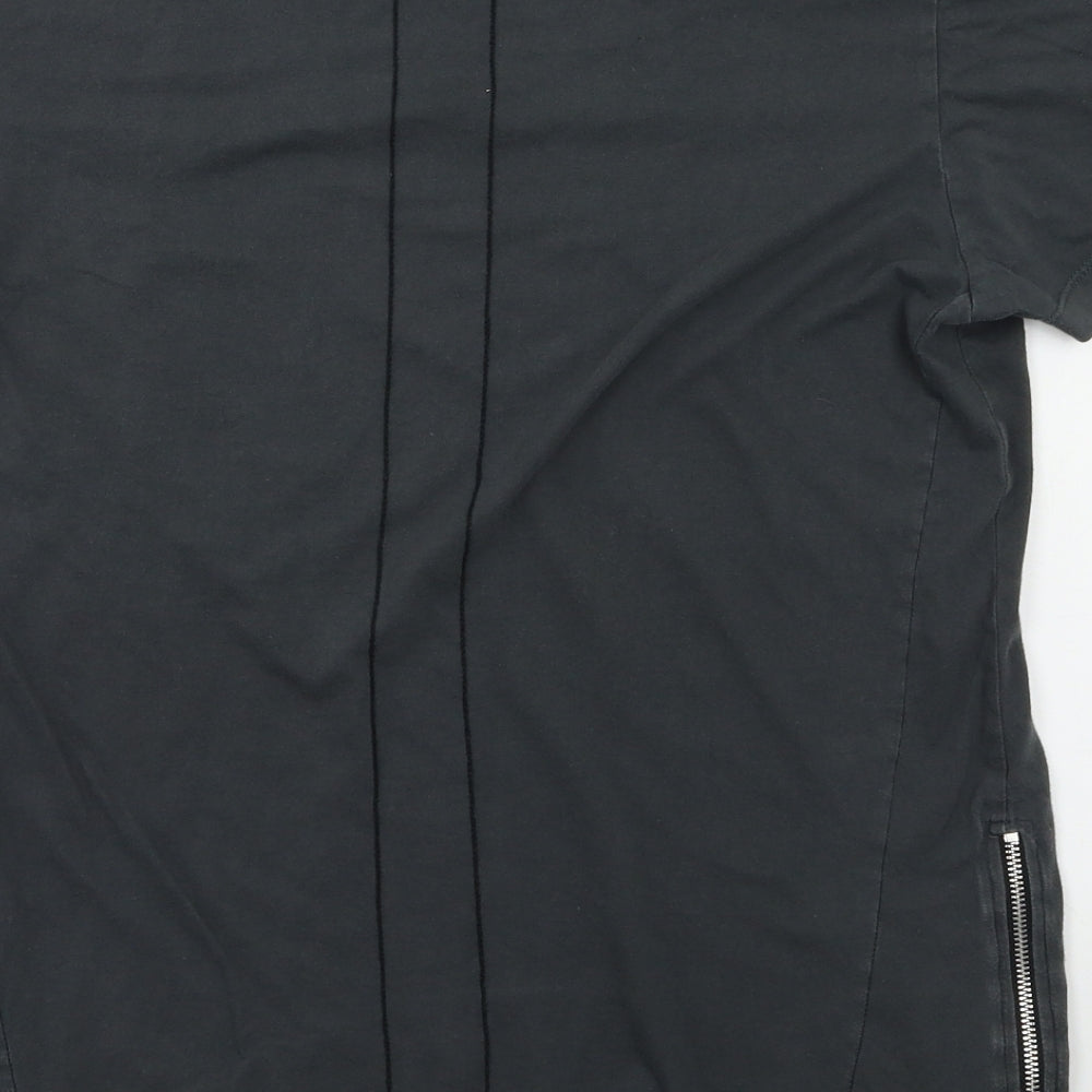 Religion Mens Grey    T-Shirt Size M