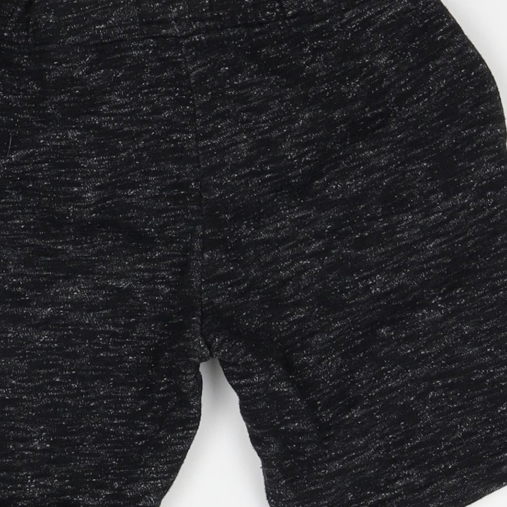 Primark Boys Grey   Sweat Shorts Size 5-6 Years