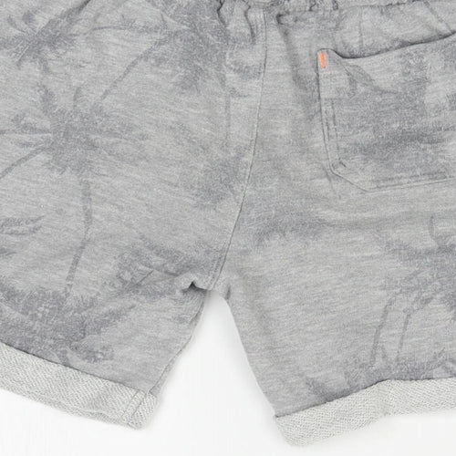 Urban Boys Boys Grey    Shorts Size 7 Years