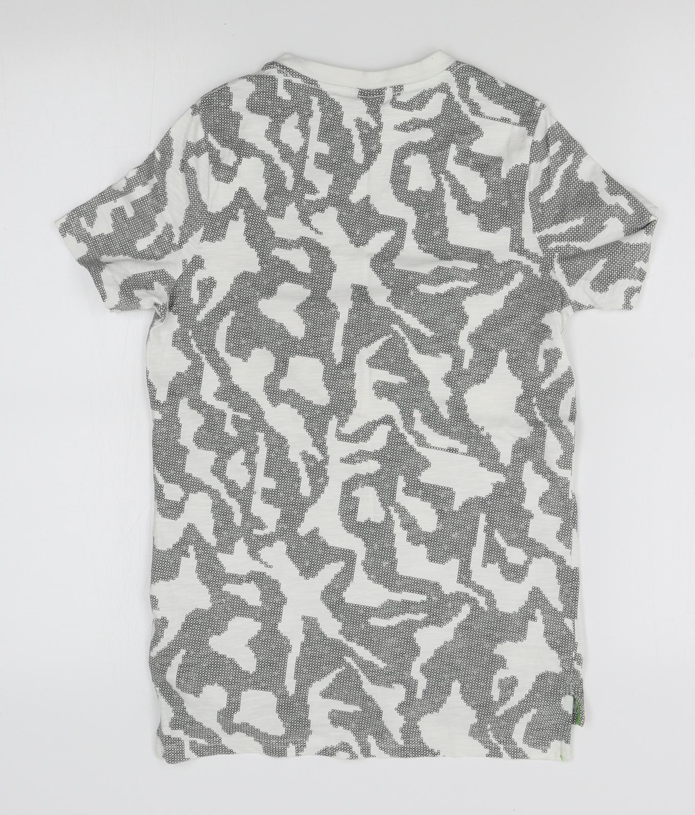 tesco Boys White   Basic T-Shirt Size 9-10 Years  - XBOX