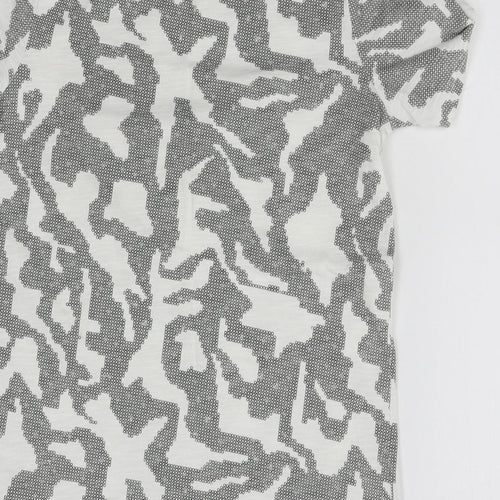 tesco Boys White   Basic T-Shirt Size 9-10 Years  - XBOX