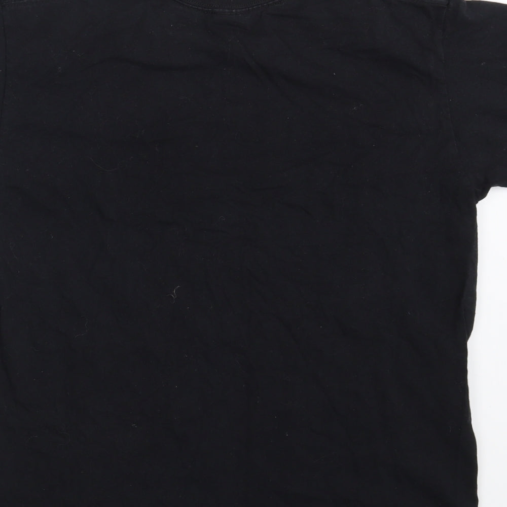Fruit of the Loom Mens Black    T-Shirt Size S  - Gears of War 4