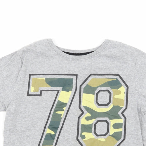 Primark Boys Grey   Basic T-Shirt Size 7-8 Years