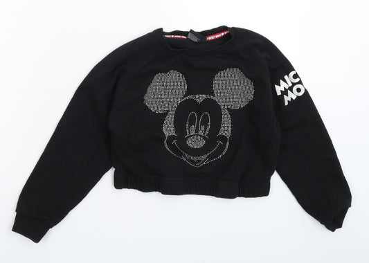 Front view of Primark boys’ black pullover sweatshirt, size 9-10, years