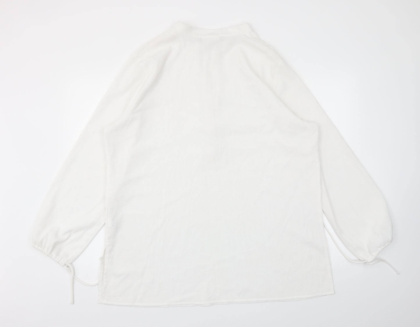 Essentials Womens White   Fit & Flare  Size 24