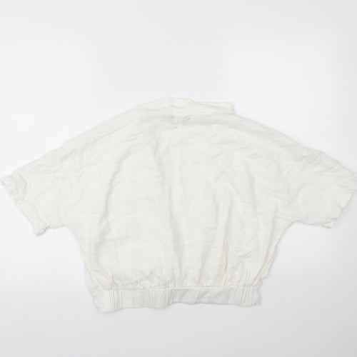 Urban Outfitters Womens White   Cropped Polo Size M