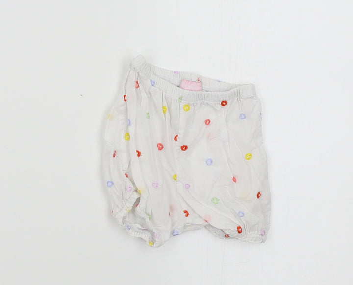 marese Girls White   Cropped Trousers Size 6-9 Months  - shorts