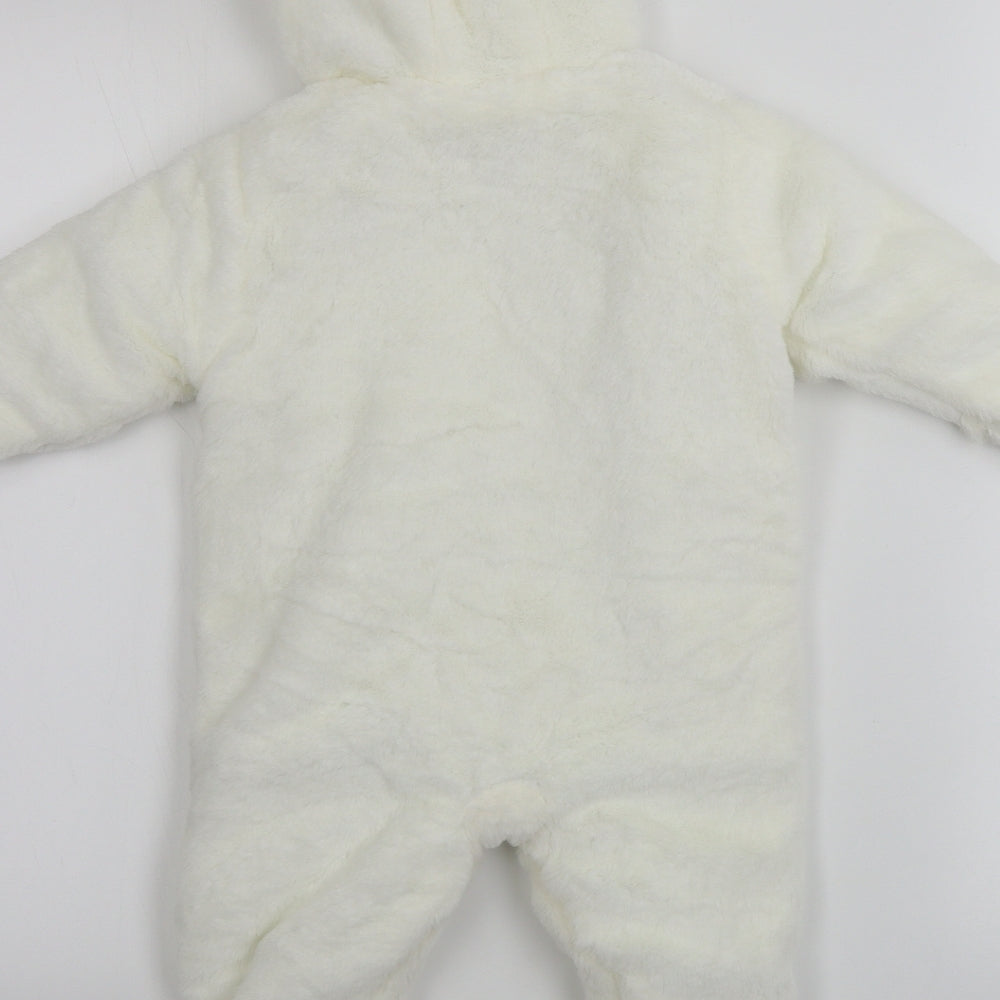 Primark  Baby Ivory   Babygrow One-Piece Size 6-9 Months