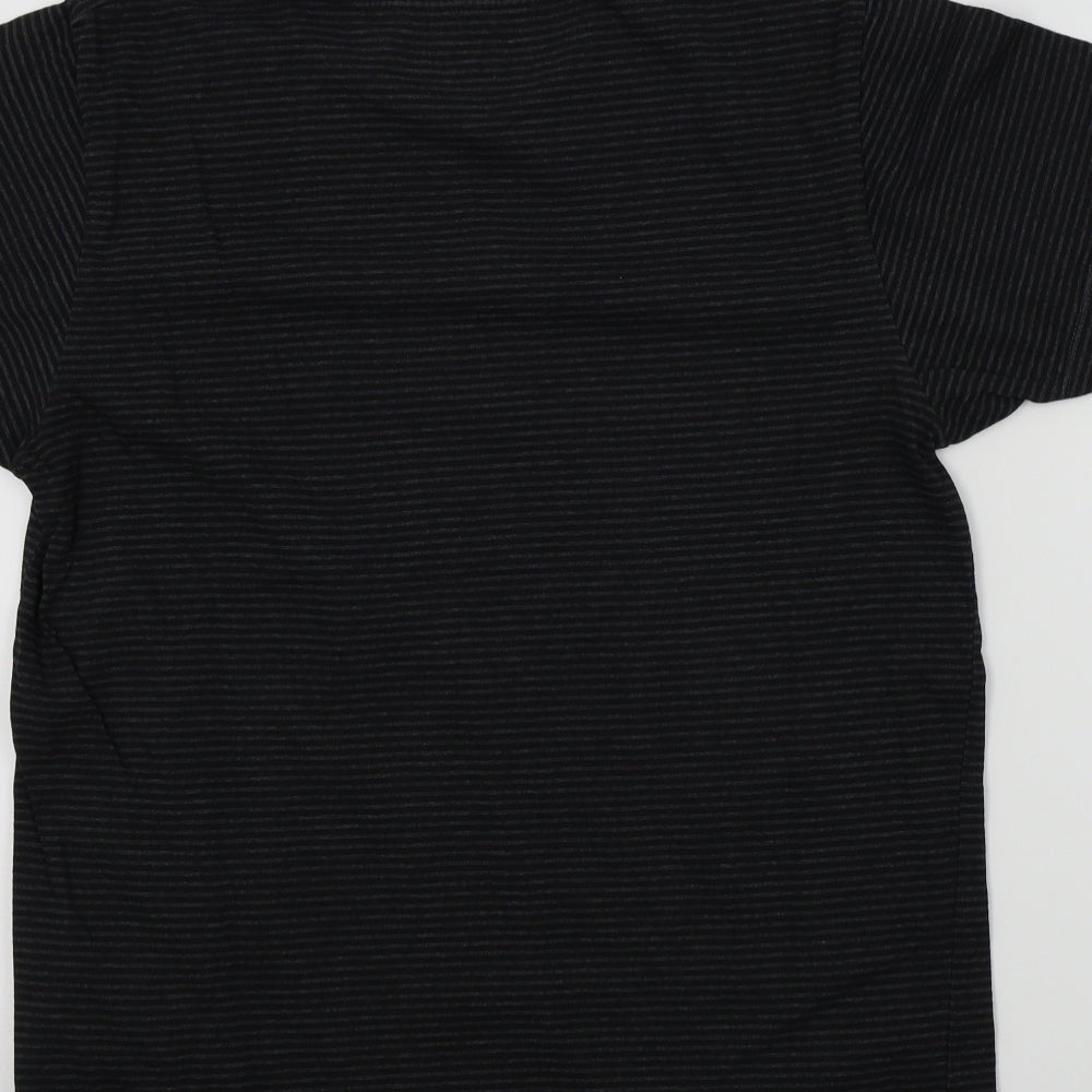 Ceader wood state Mens Black Striped   T-Shirt Size M