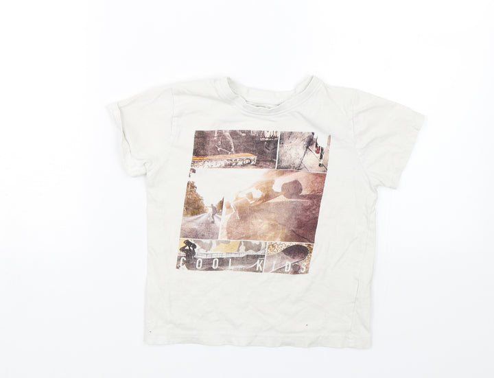 Primark Boys White Basic T-Shirt Size 4-5 Years