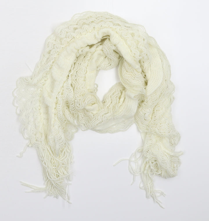 Preworn Womens White  Knit  Scarf