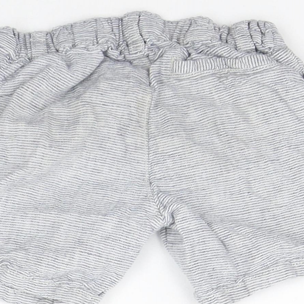 Matalan Girls Grey Striped  Chino Shorts Size 3-4 Years