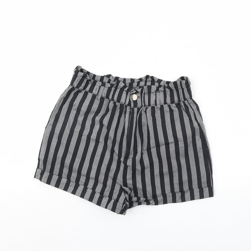 FOREVER 21 Womens Black Striped  Cut-Off Shorts Size S