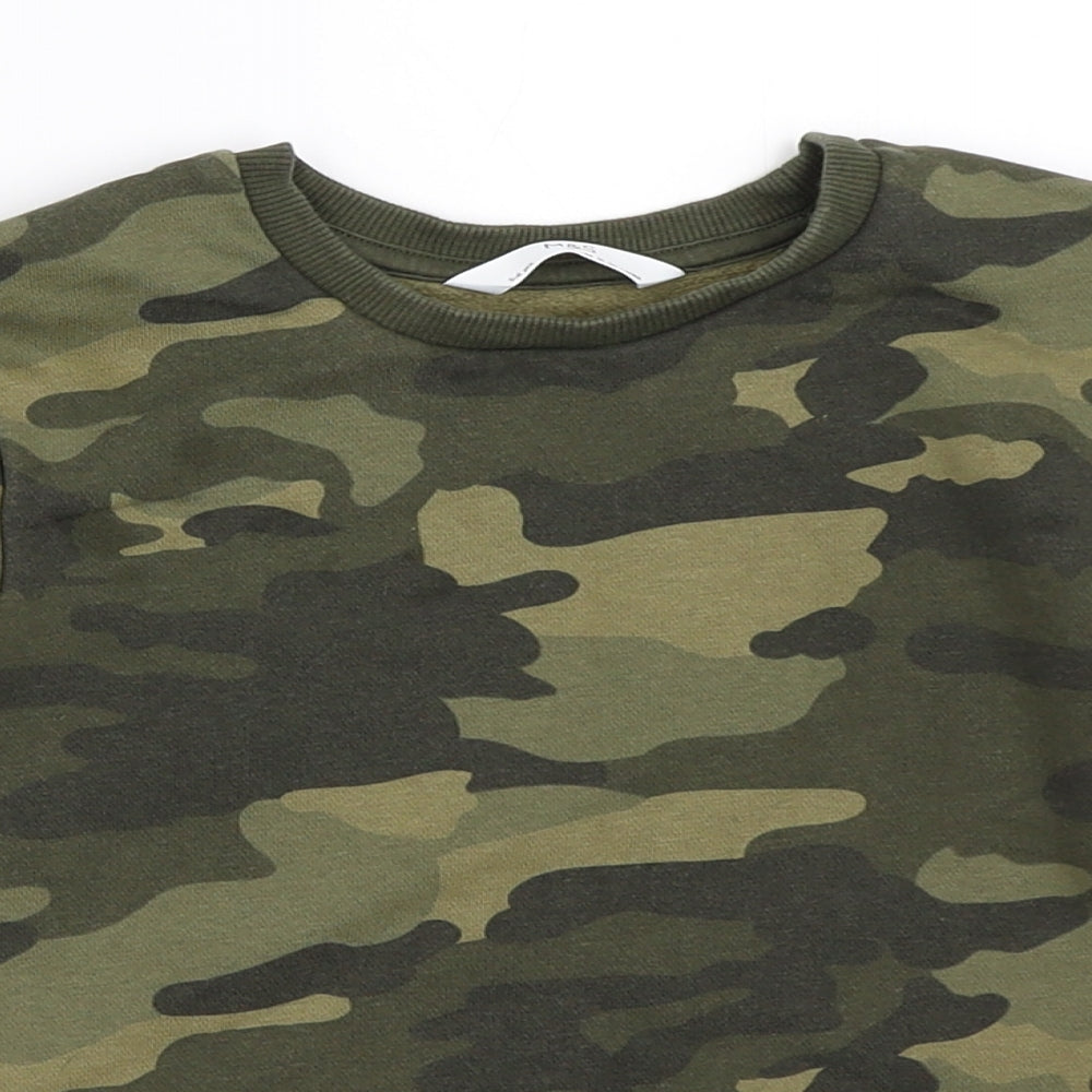 Marks and Spencer Boys Green Camouflage  Pullover Sweatshirt Size 5-6 Years