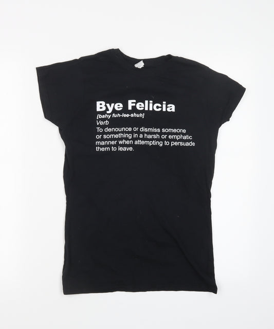 Front view of Gildan women’s black basic t-shirt, size M