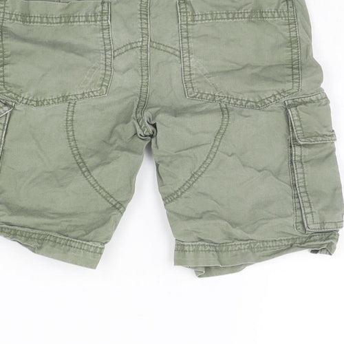 United Colours of Benetton Boys Green   Chino Shorts Size 6-7 Years