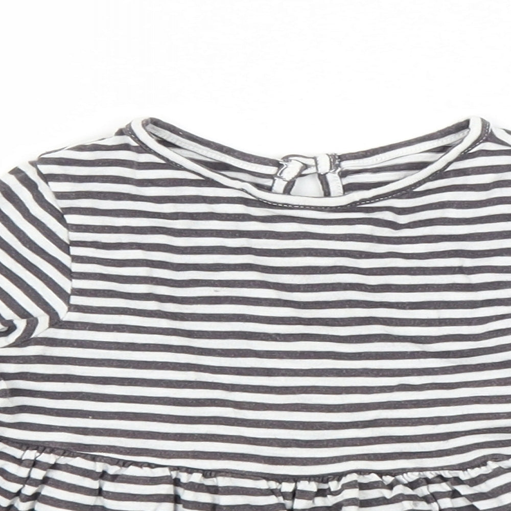 F&F Girls White Striped  Basic T-Shirt Size 12-18 Months
