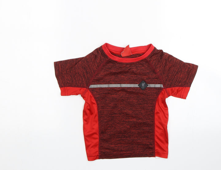 Liverpool FC Boys Red Basic T-Shirt Size 3-4 Years