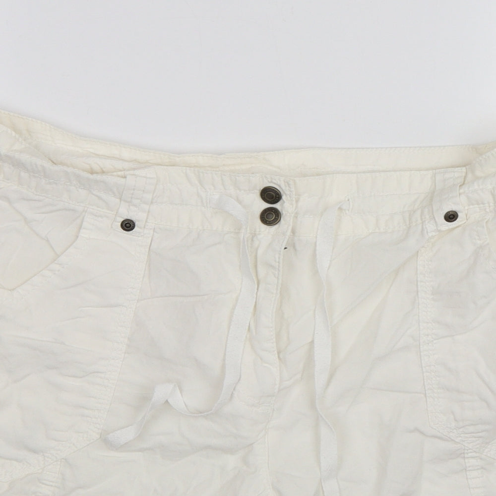 Marks and Spencer Womens White   Chino Shorts Size 14