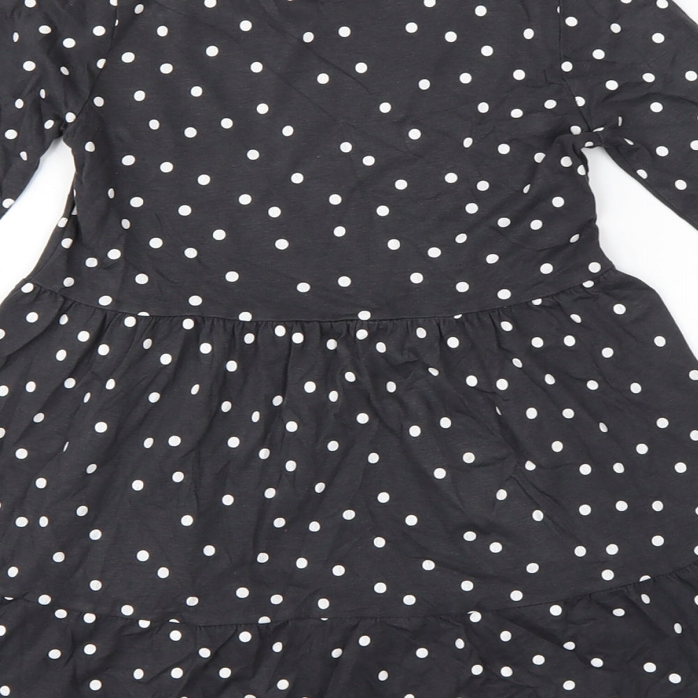 Preworn Girls Black Polka Dot  T-Shirt Dress  Size 7 Years