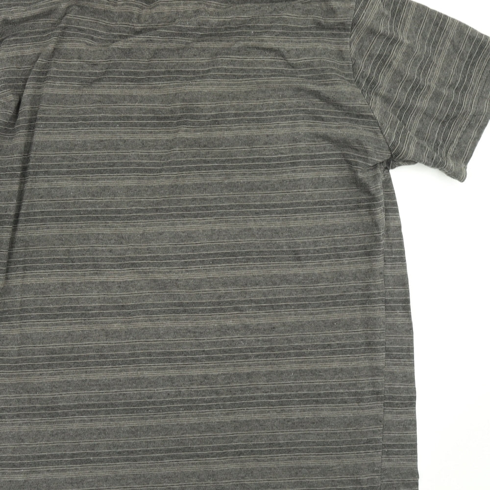 Company8! Mens Grey Striped   T-Shirt Size L