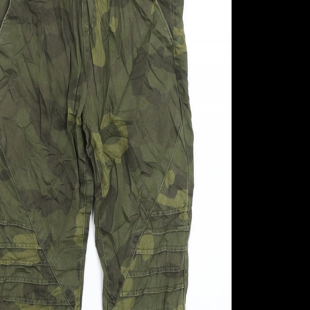 Primark Boys Green Camouflage  Jogger Trousers Size 10 Years