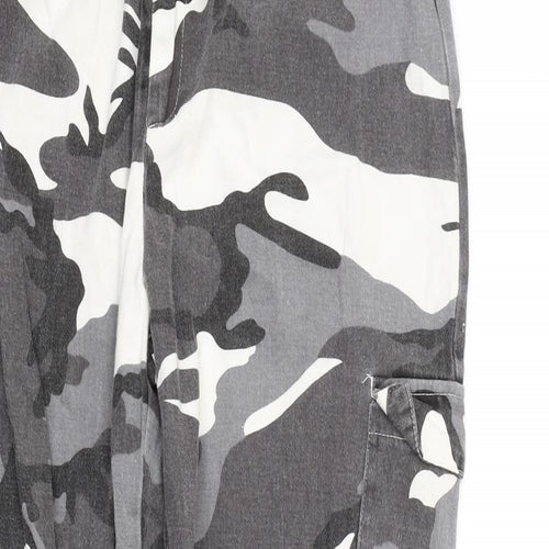 Shien Womens Black Camouflage  Cargo Trousers Size S L25 in