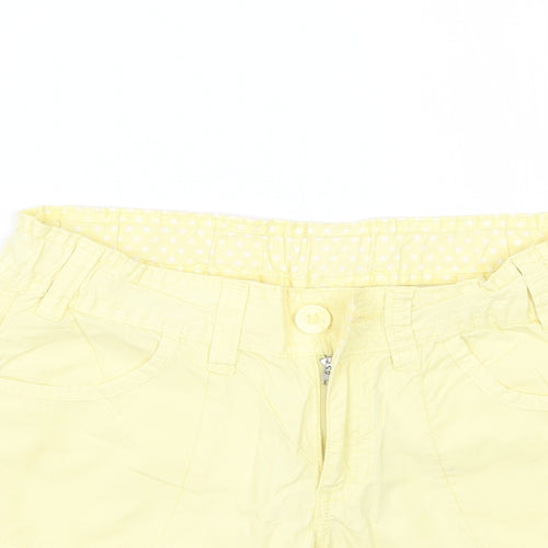 Preworn Womens Yellow   Bermuda Shorts Size 8