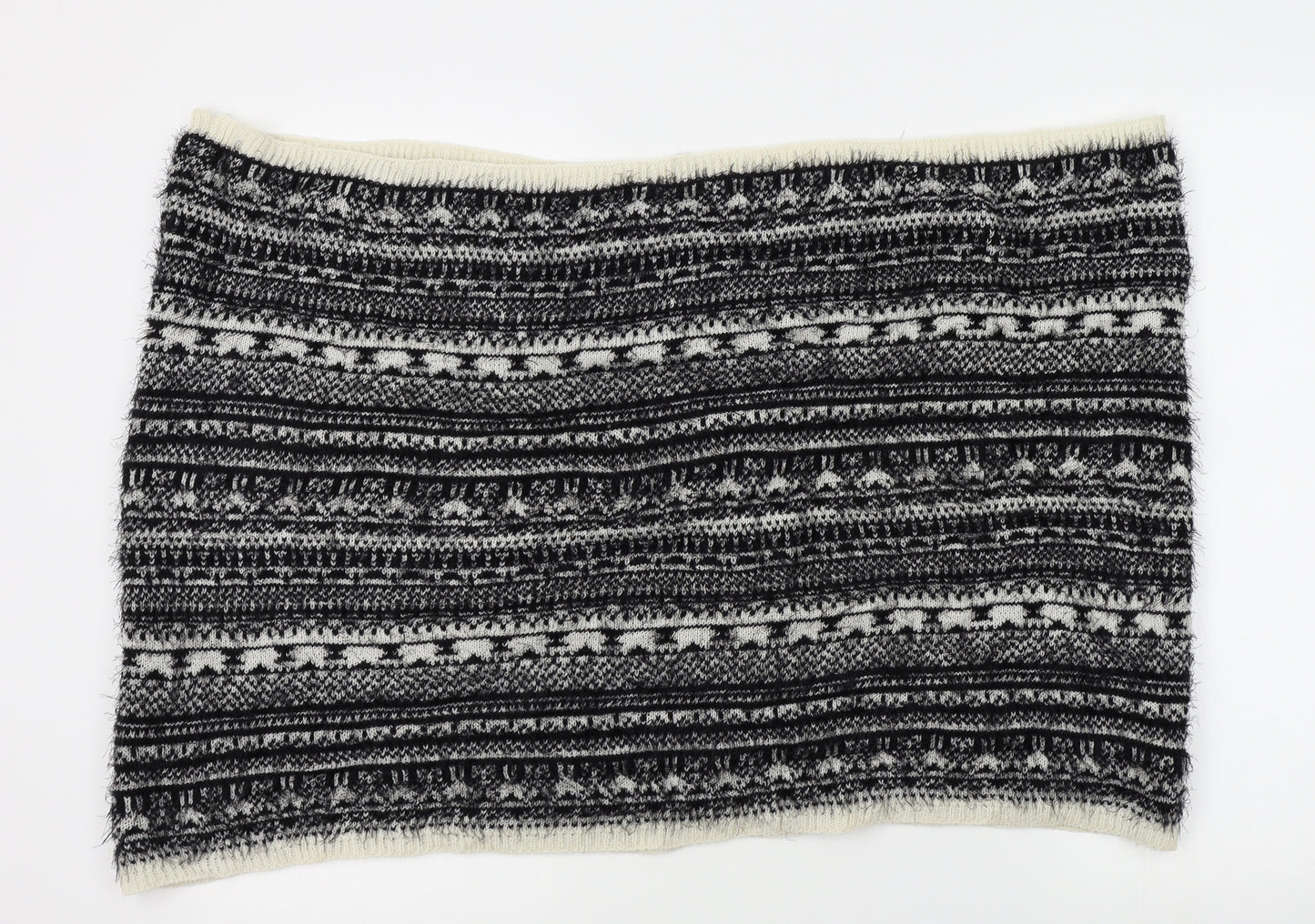 H&M Womens Black Striped   Shawl/Wrap