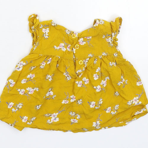 Primark Girls Yellow Floral  Basic T-Shirt Size 3-6 Months