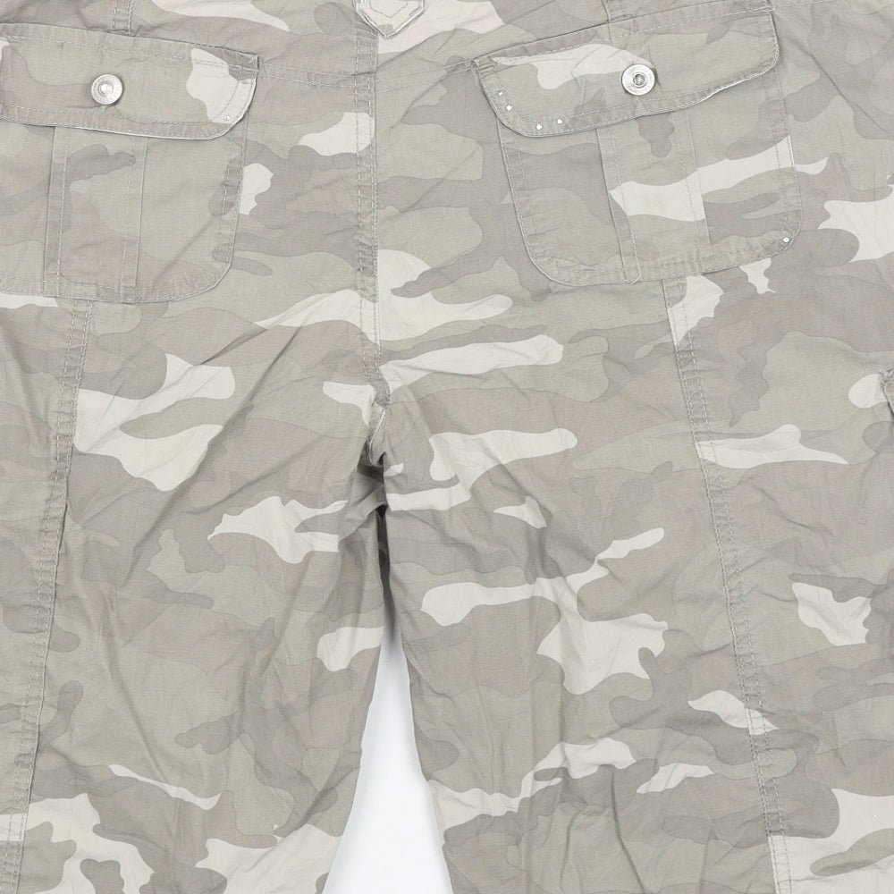 E-vie Womens Grey Camouflage  Bermuda Shorts Size 16