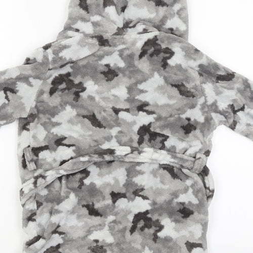 Preworn Boys Grey Camouflage   Gown Size 4-5 Years