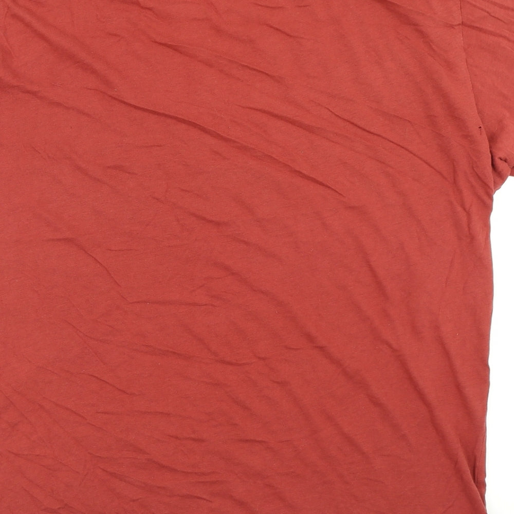 Firetrap Mens Red    T-Shirt Size XL