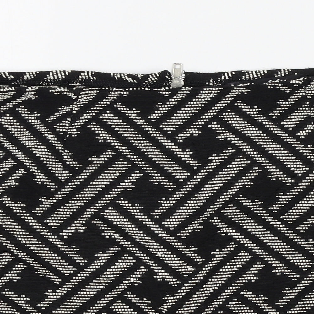 Motel Womens Black Geometric  A-Line  Size XS