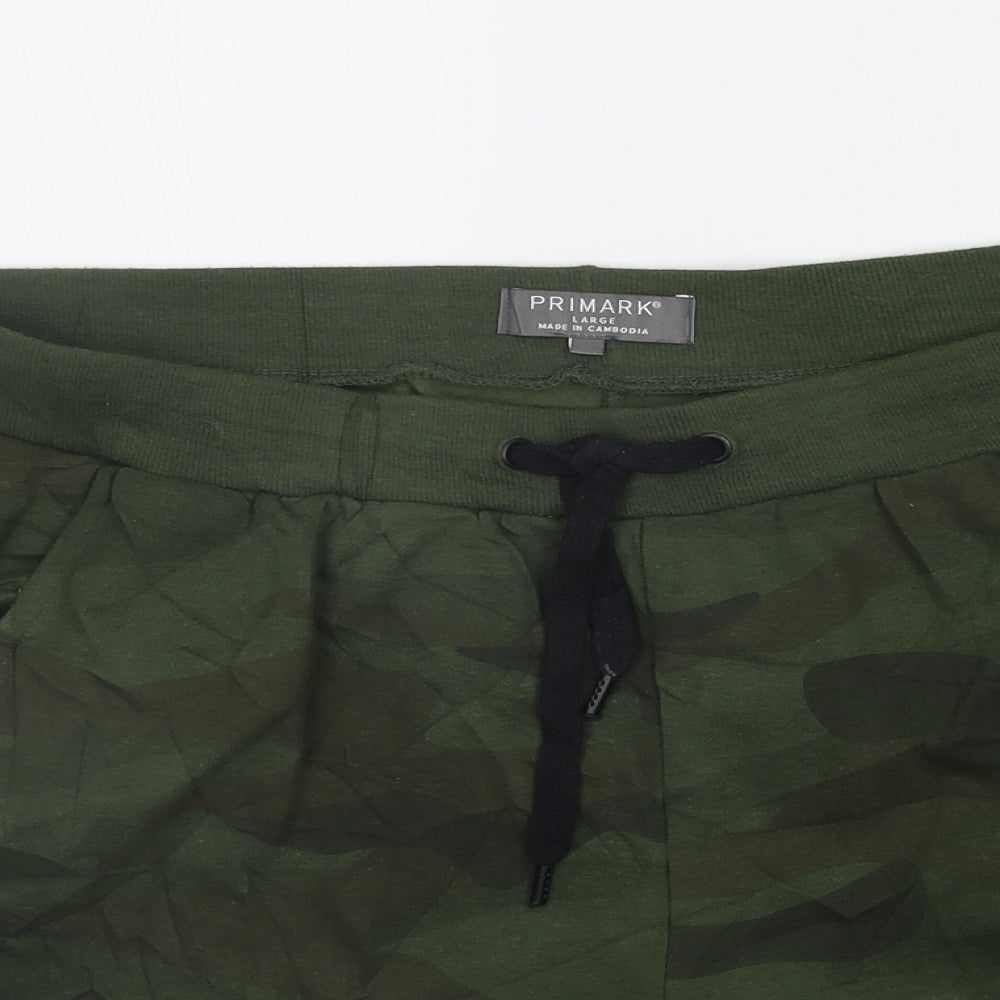 Primark Mens Green Geometric  Cargo Shorts Size L - Camo detail