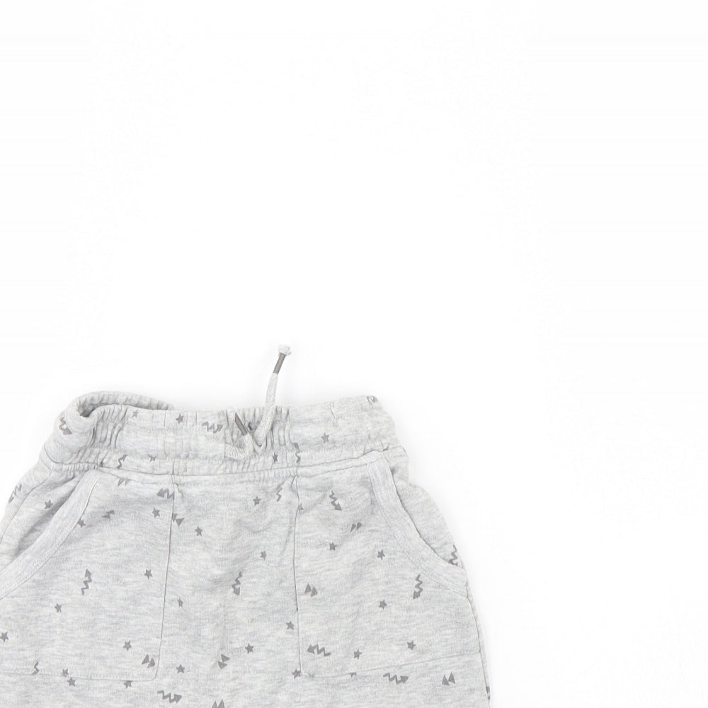 George Boys Grey Spotted  Sweat Shorts Size 5 Years - Star pattern