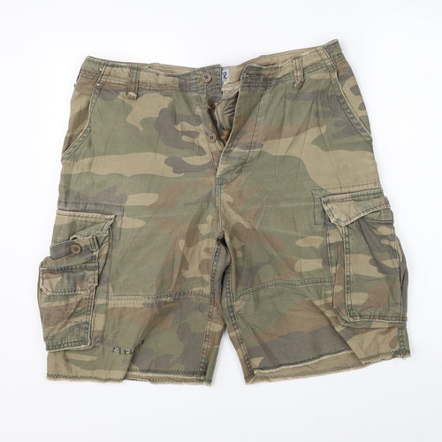 Effect Mens Green Camouflage  Cargo Shorts Size 32