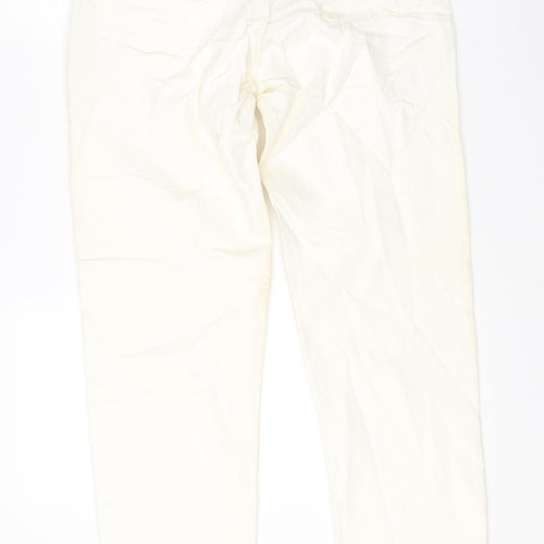 Levis Womens White  Denim Straight Jeans Size 26 in L29 in