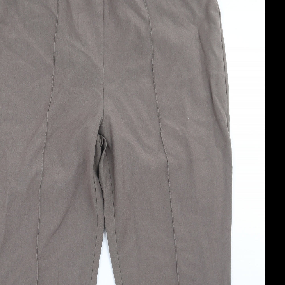 BM Womens Green   Trousers  Size 16 L27 in