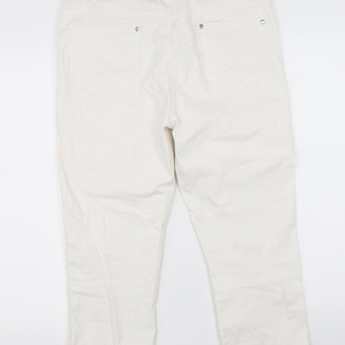 Preworn Womens White  Denim Cropped Jeans Size 32 L20 in