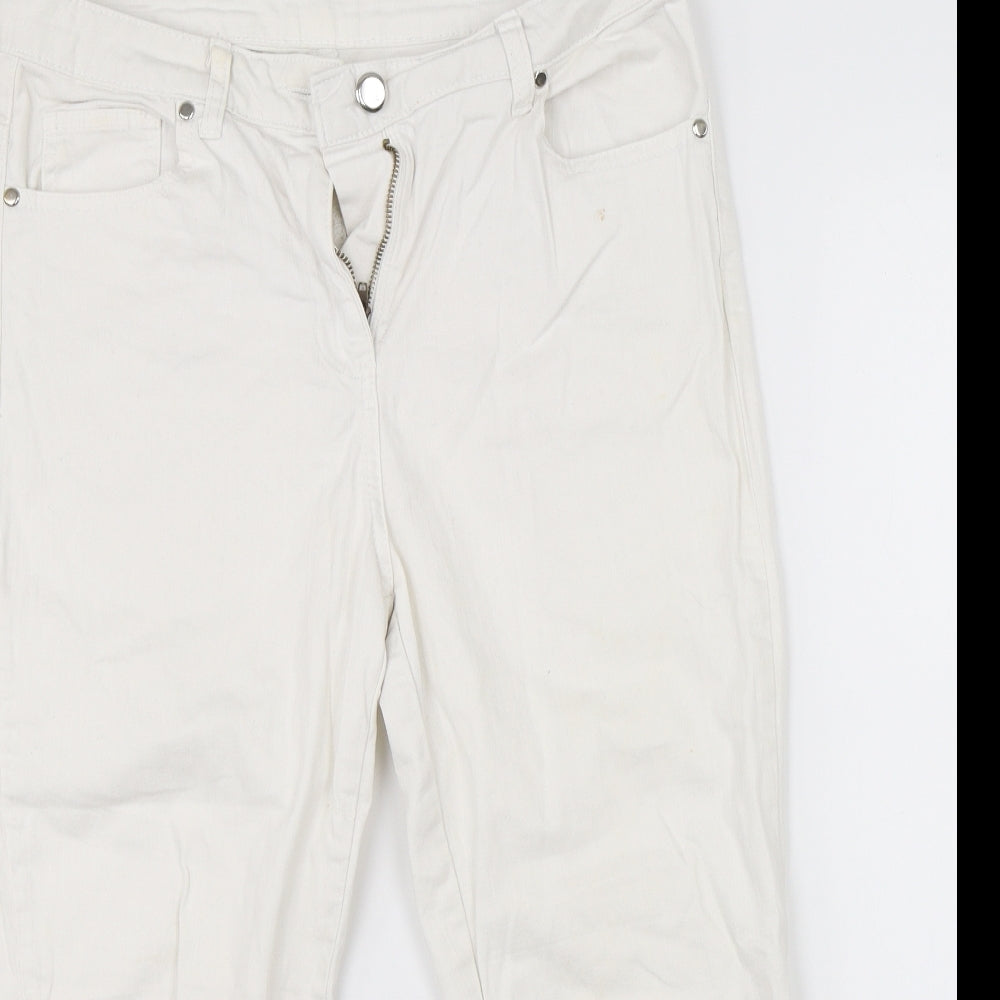 Preworn Womens White  Denim Cropped Jeans Size 32 L20 in
