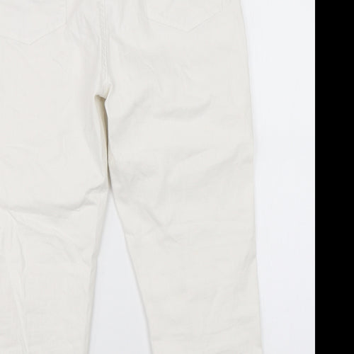 Preworn Womens White  Denim Cropped Jeans Size 32 L20 in