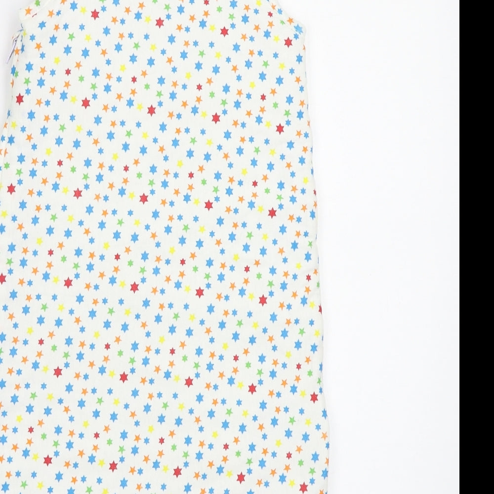 Tesco Baby White Geometric  Babygrow One-Piece Size 0-3 Months  - Lion