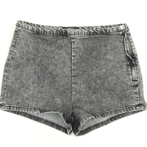 FOREVER 21 Womens Grey  Denim Hot Pants Shorts Size 30 in