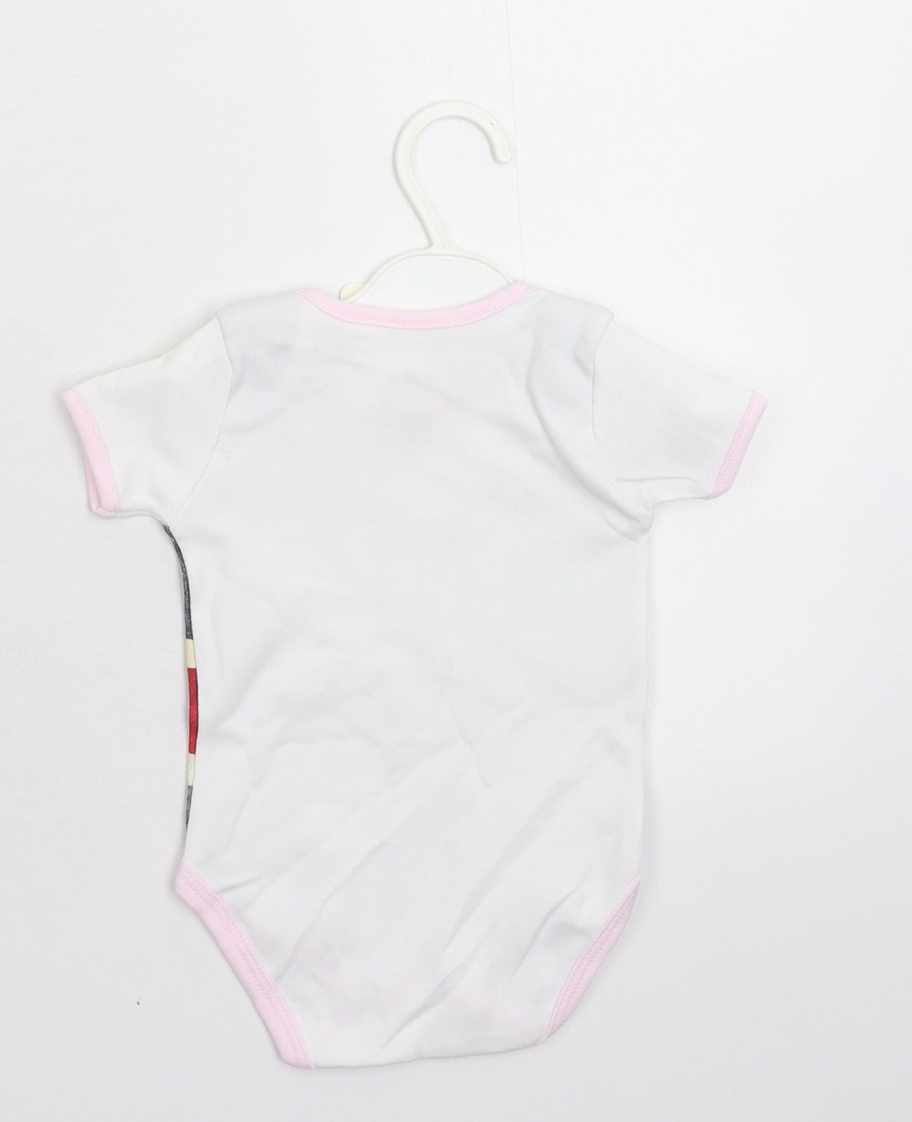 AMA Baby White   Babygrow One-Piece Size 0-3 Months