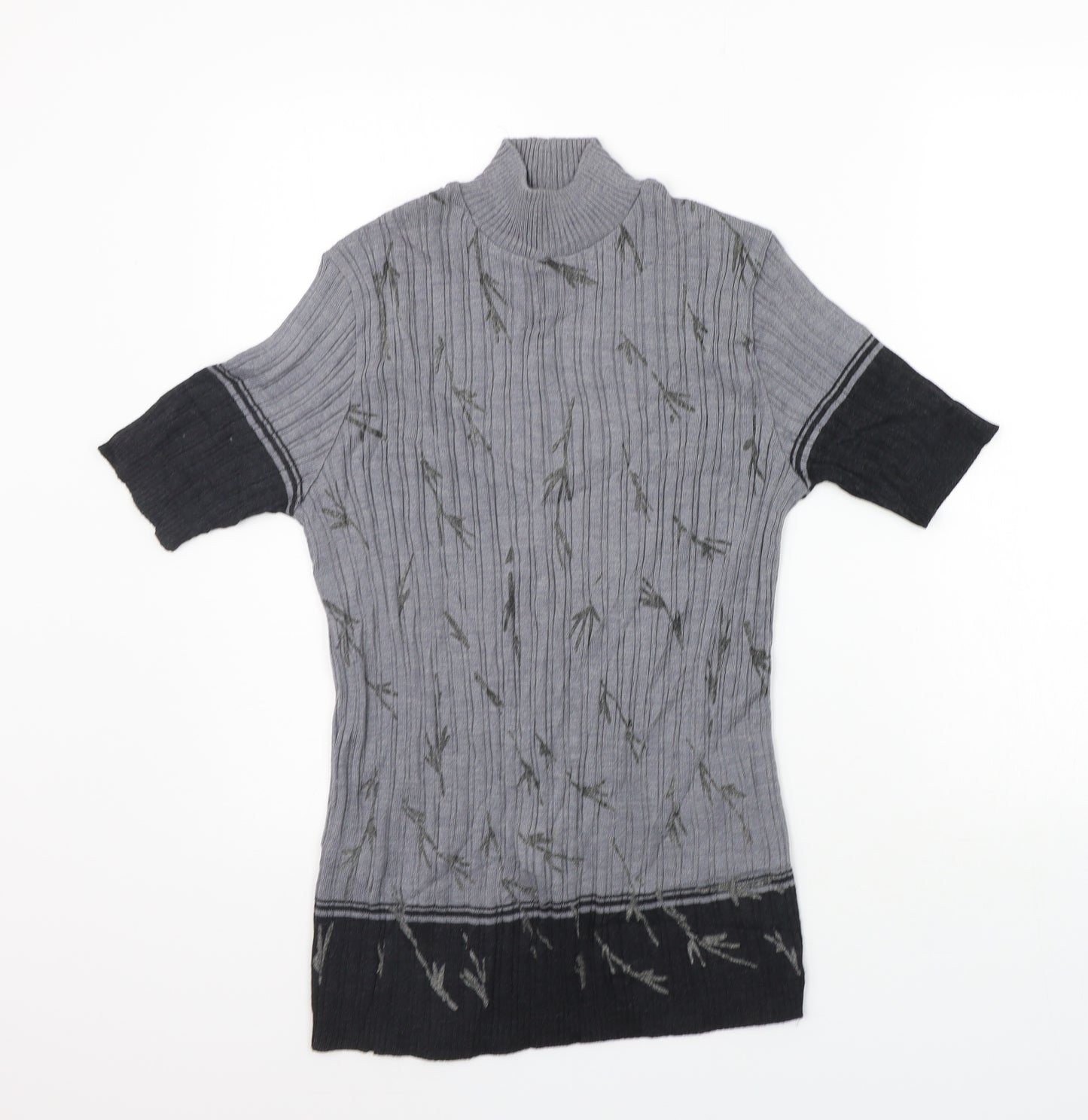 nina varese Womens Grey Geometric  Basic T-Shirt Size M