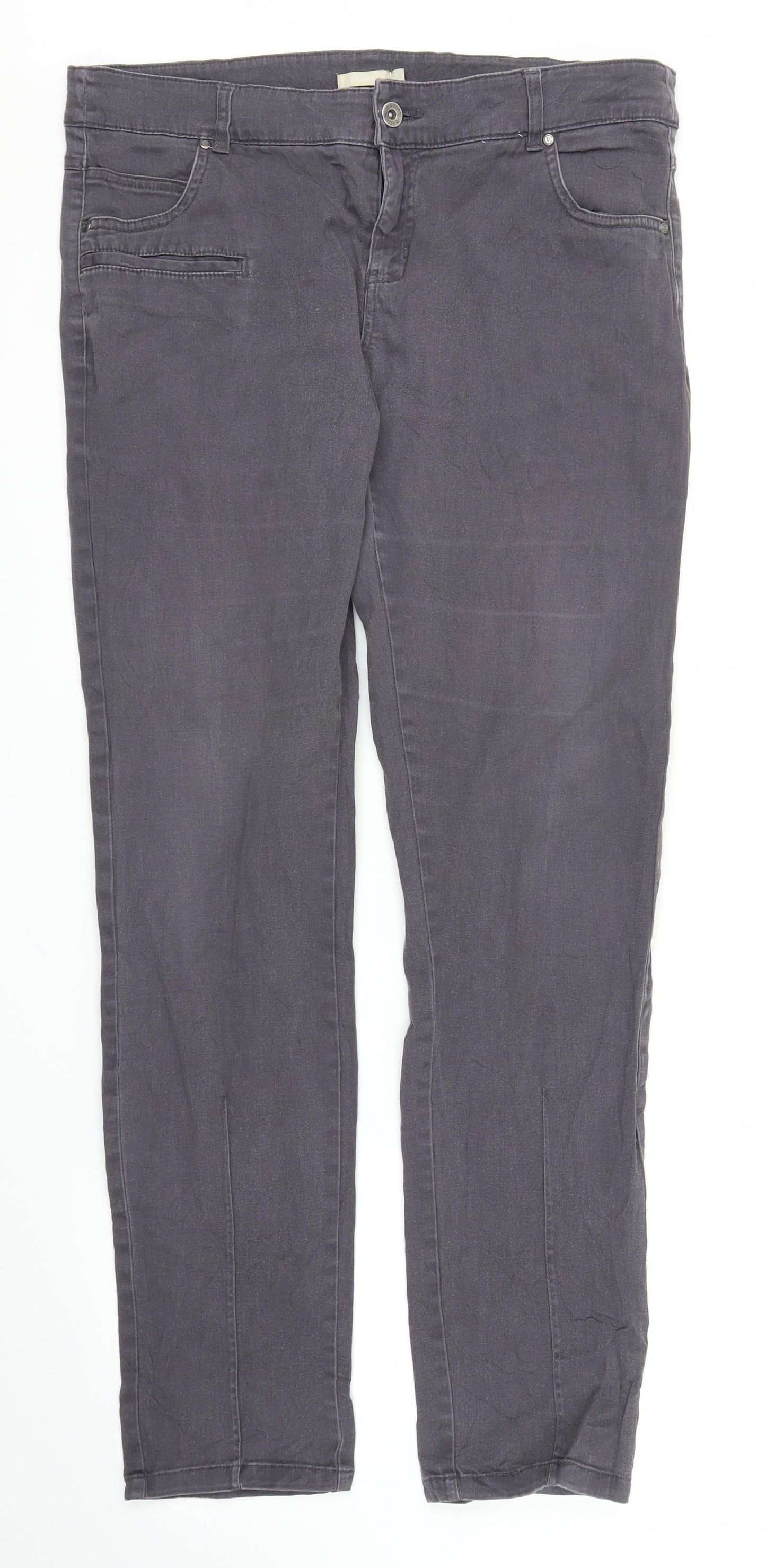 B. Young Womens Grey  Denim Straight Jeans Size 14 L30 in